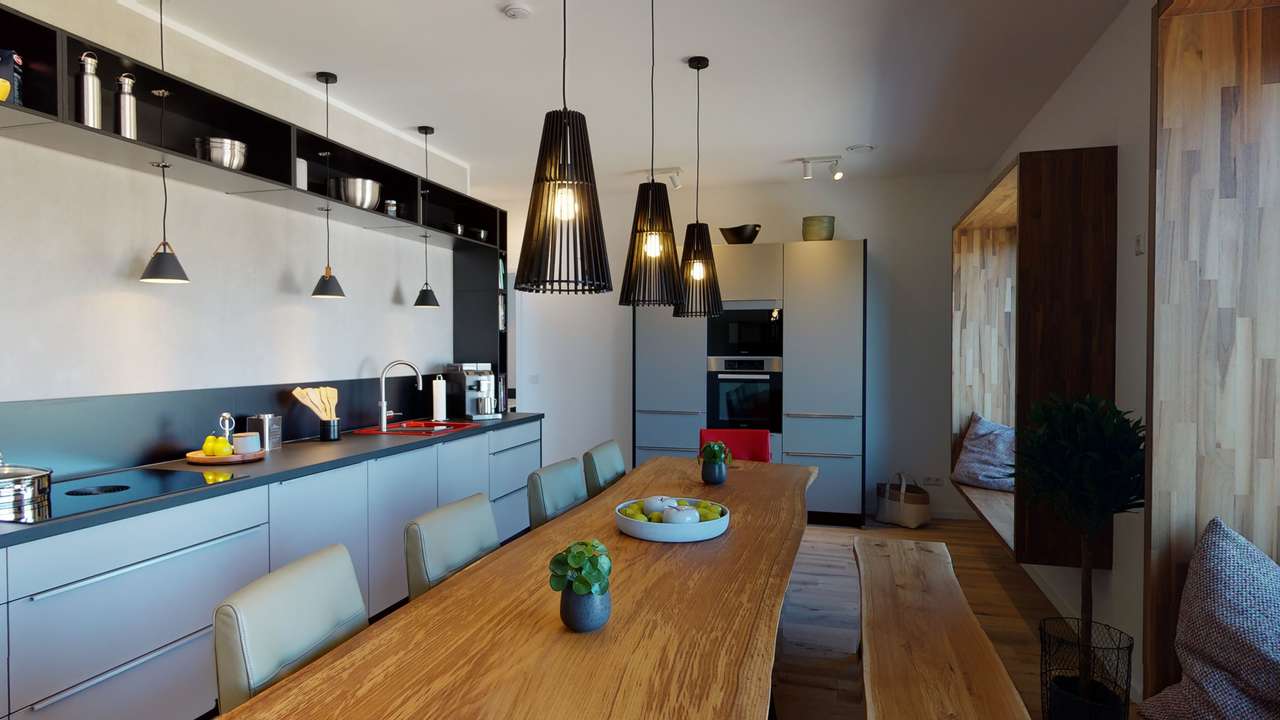 ELEGANZ VOM ERDGESCHOSS BIS UNTERS DACH