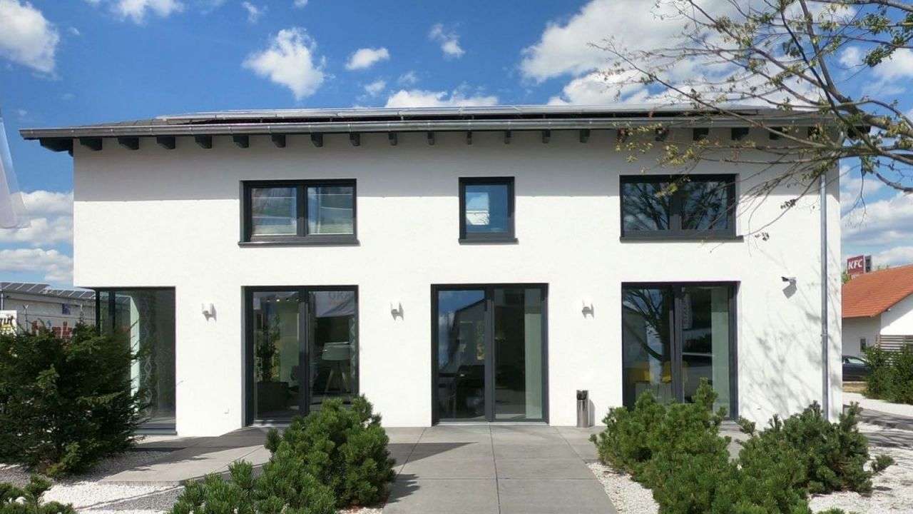 Terrasse, Garten, Freiheit! Träumen Sie nicht länger - hier ist Ihr Familienhaus & Homeoffice