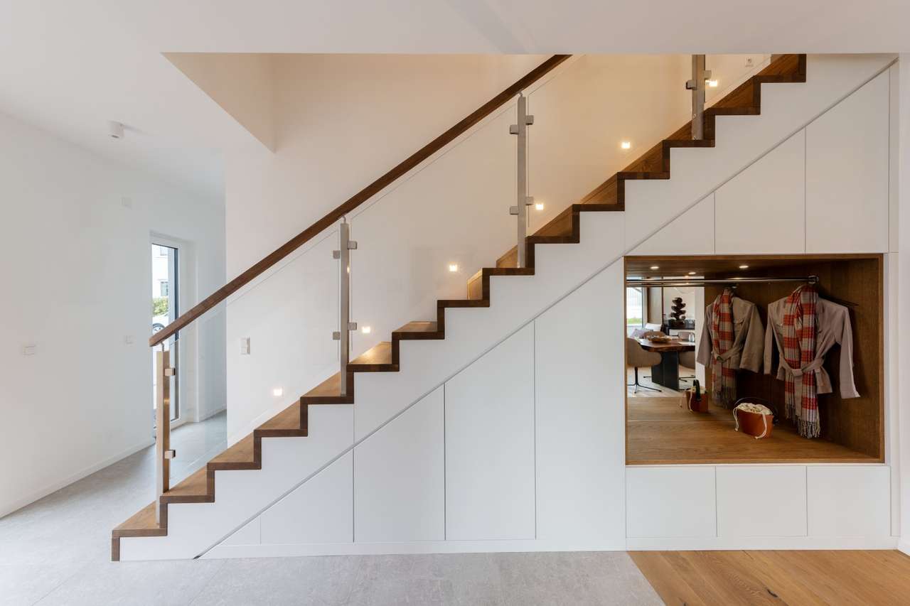 EIN­FA­MI­LI­EN­HAUS MIT OFFENER ARCHITEKTUR