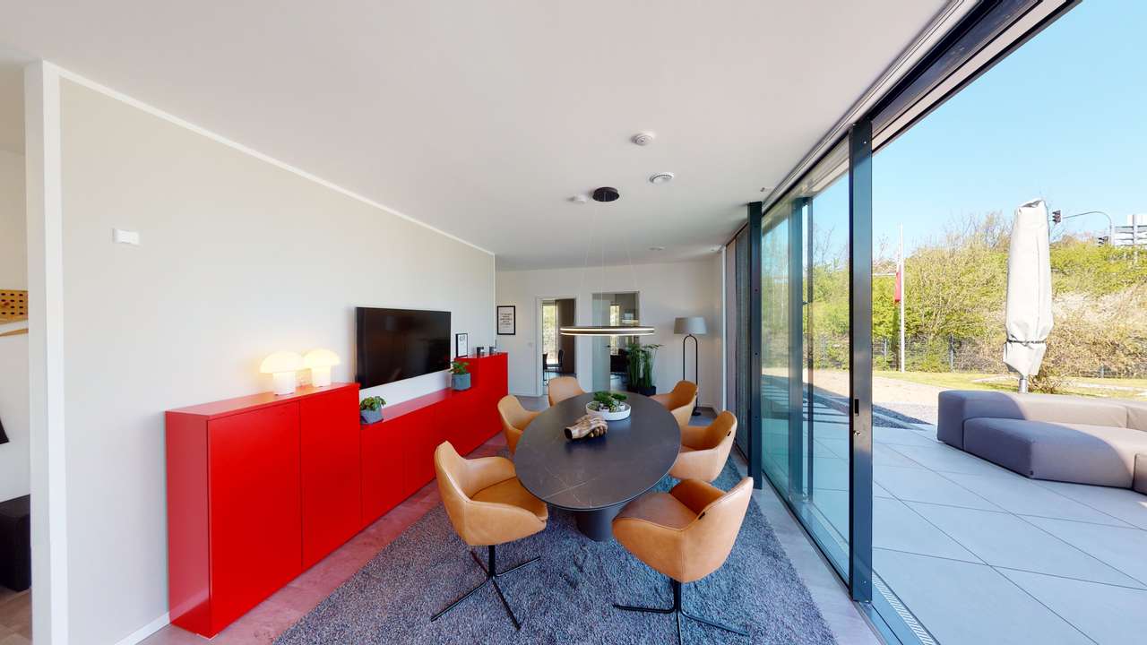 ELEGANZ VOM ERDGESCHOSS BIS UNTERS DACH