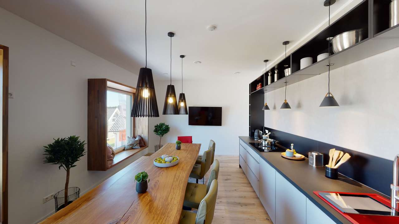 ELEGANZ VOM ERDGESCHOSS BIS UNTERS DACH