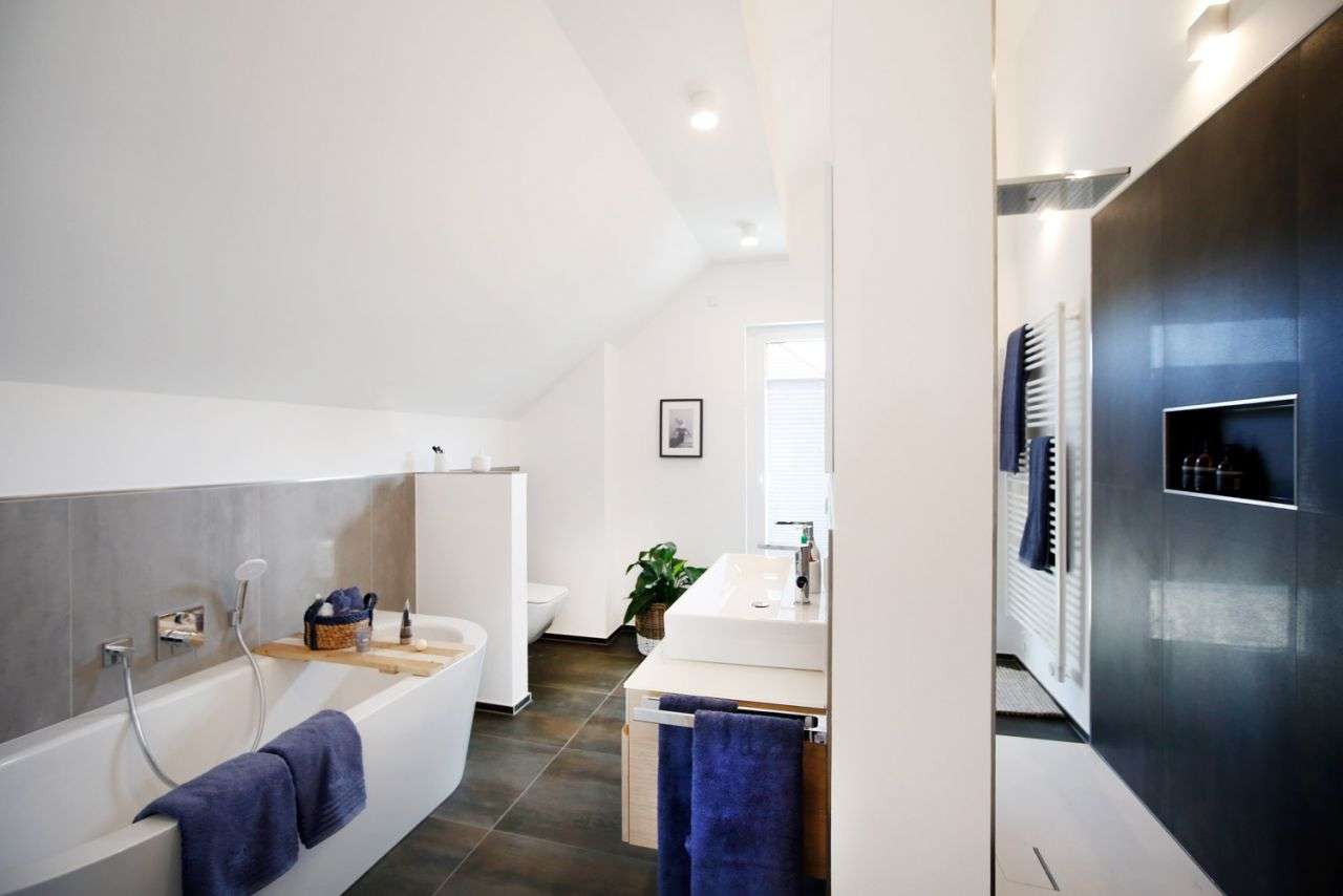 Design-Haus #17 von OKAL