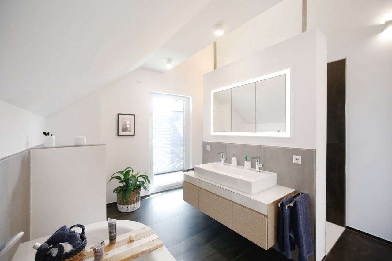 Design-Haus #17 von OKAL