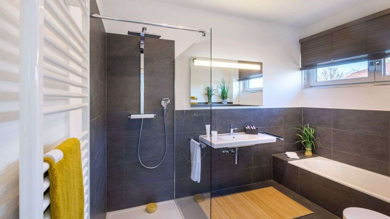 Ideal für Familien und Hundebesitzer - Bach, Wald und Wiesen