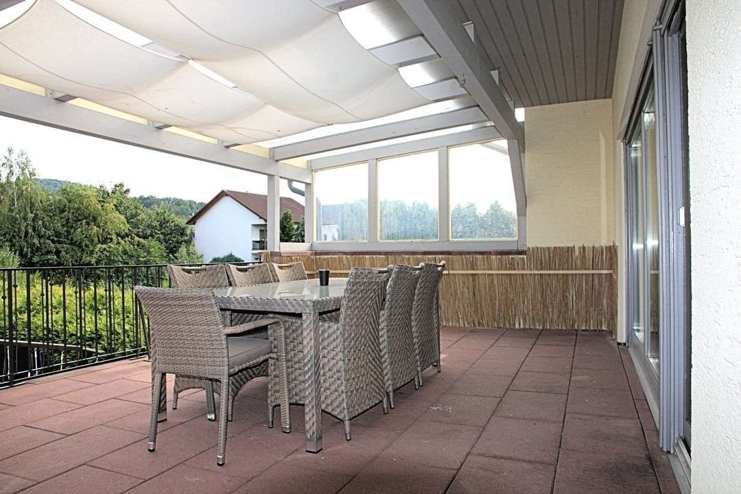 Riesige Privatloggia mit Sü... Riesige Privatloggia mit Sü...